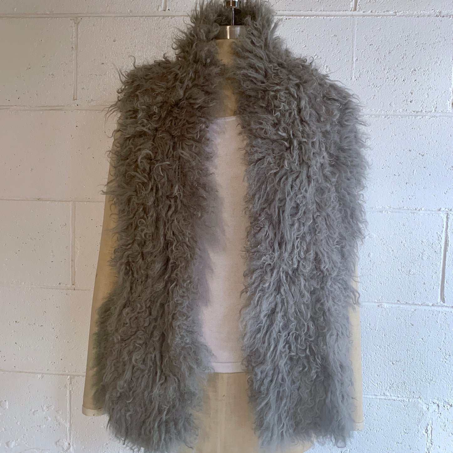 Follow MY Lead, Pure Mongolian Wool Knit Scarf, Charcoal