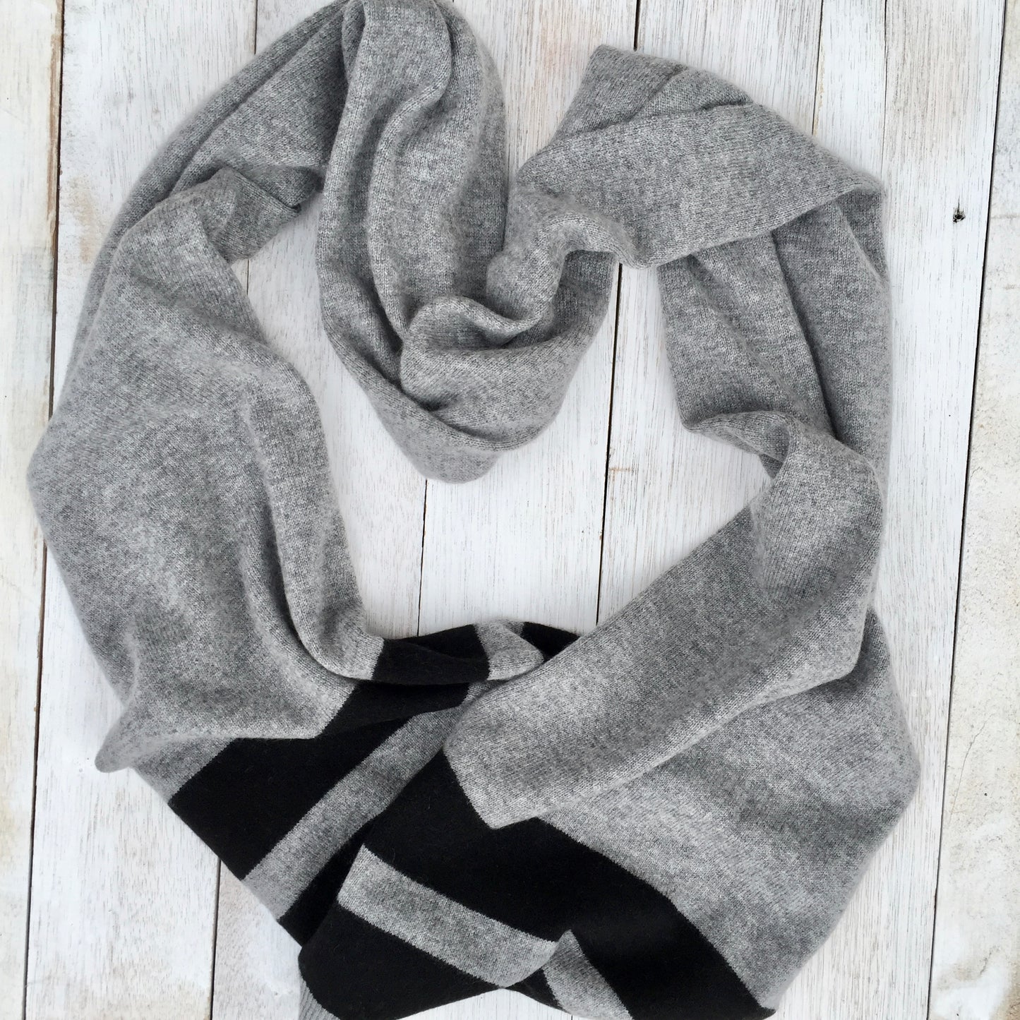 CROSS the line 100% Pure Cashmere Tonal Duo Trim Stripe Scarf, Dove Grey