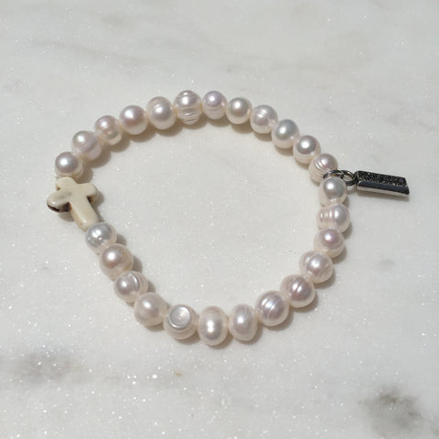 Fresh Water Pearl and Ecru Cross Stretch Bracelet